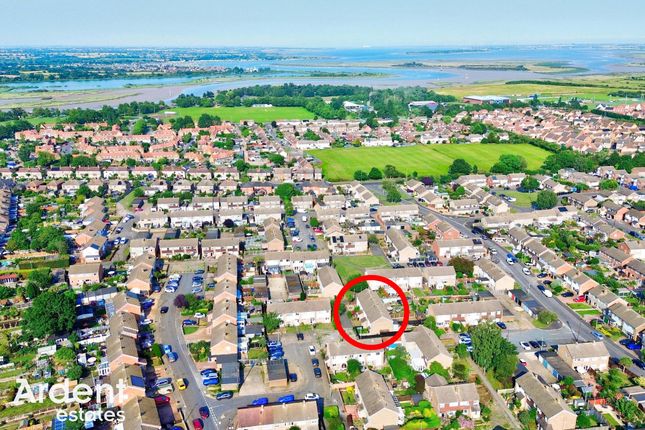 11 Burns Close, Maldon photo 2