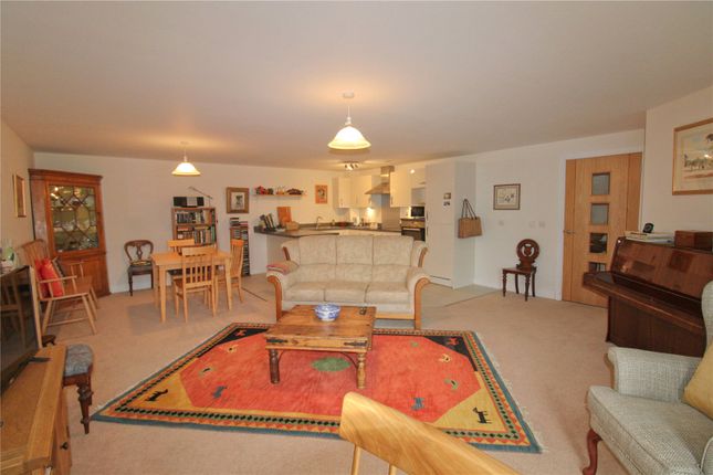 19, Applegate House, Wiltshire photo 3