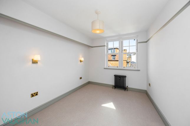 Flat 3, 8-9 Kings Road, East Sussex photo 4
