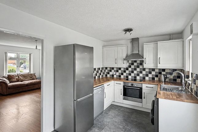 16, Wallsend Court, Widnes photo 2