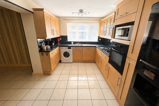 1, St. Pauls Road, Burntwood photo 5
