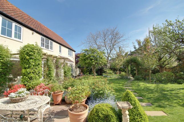 Amen Cottage,, Church Lane, Ellerker photo 2