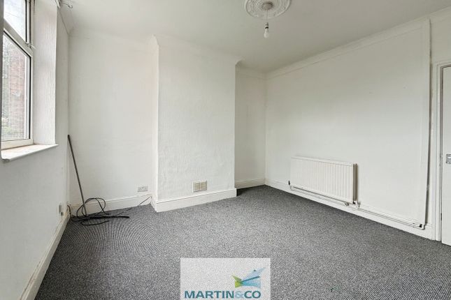 95, Queens Road, Worksop photo 3