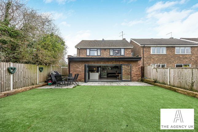 12, Collyer Road, High Wycombe photo 2