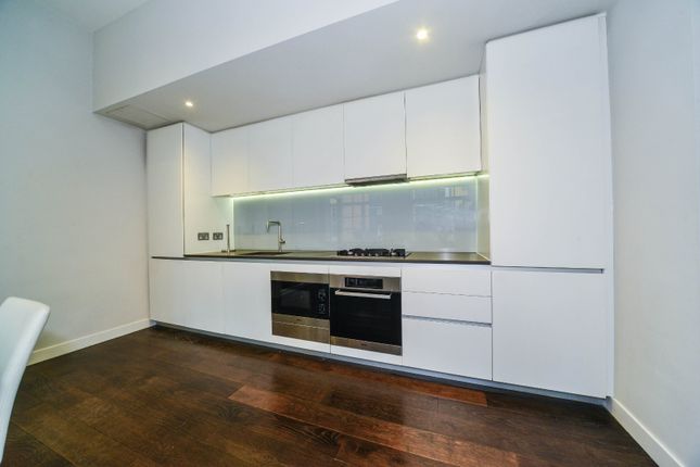 3,, 5 Picton Place, London photo 4