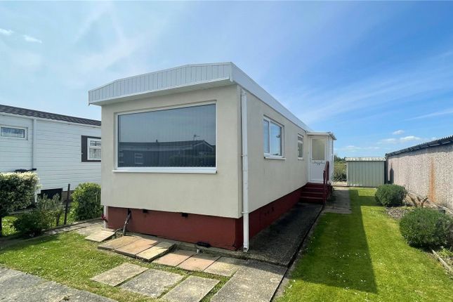 Thumbnail Mobile/park home for sale in Broadway Park, The Broadway, Lancing, West Sussex