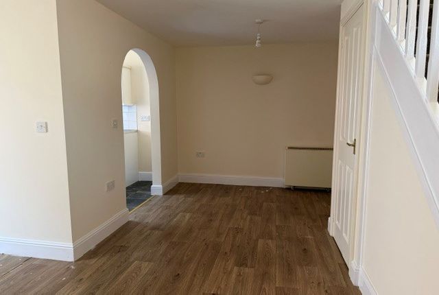 2, Tindle Mews, Minehead photo 3