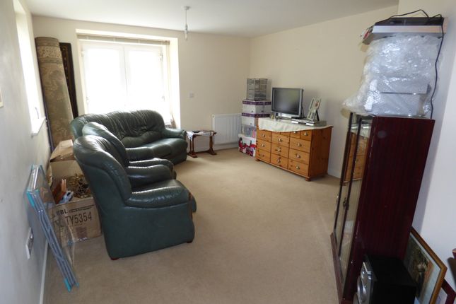 2, Tor Court, Newton Abbot photo 3