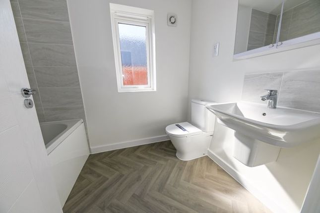 7 Kent Road, Waterlooville photo 4