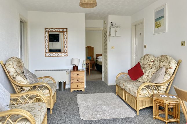 Flat for sale in Yellow Sands, Harlyn Bay