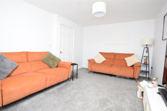 1, Clos Elwy, Abergele photo 3