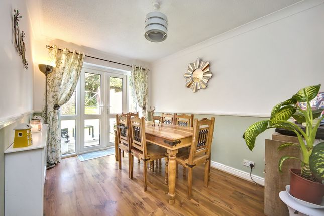 12 Crossford Close, Wigan photo 3
