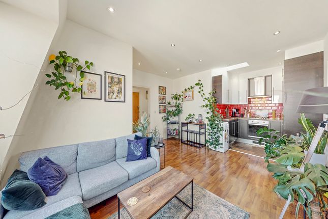 Flat to rent in Cheshire Street, Shoreditch