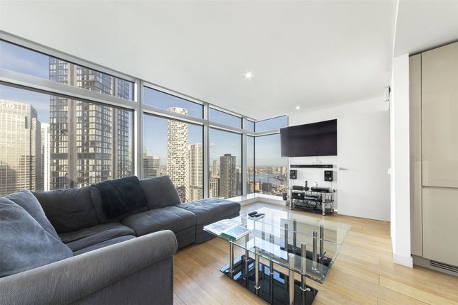 Flat for sale in 3 Pan Peninsula Square, Canary Wharf, London