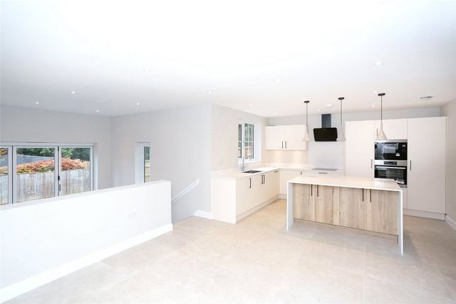 Semi-detached house for sale in Wyatts Close, Chorleywood, Rickmansworth, Hertfordshire