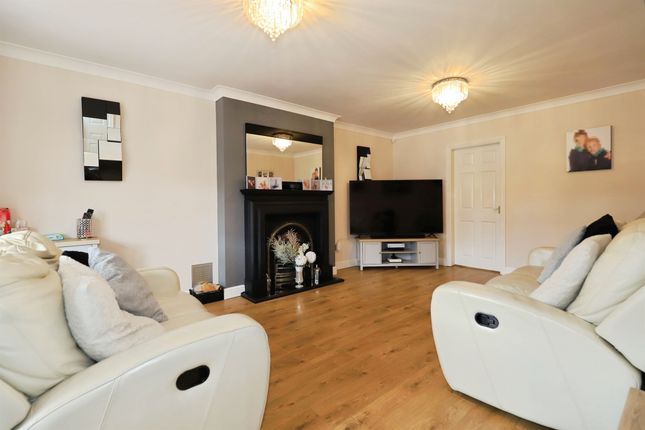 2, Ibis Close, Kidderminster photo 4