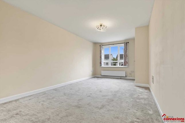Dart Avenue, Merlin Gardens, EAST KILBRIDE photo 3