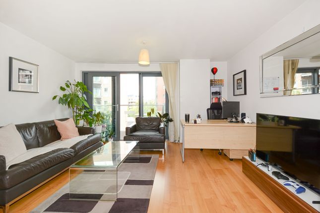 142, Montreal House, Surrey Quays Road photo 3