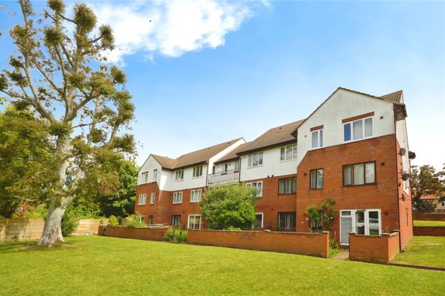 Thumbnail Flat for sale in 77A Whitton Road, Hounslow