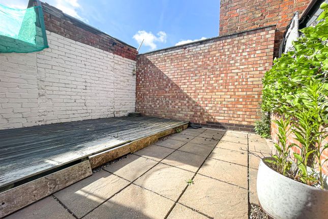 24, Hawkesbury Road, Leicester photo 4