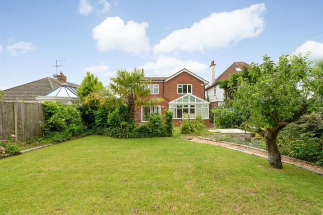 19, Queens Road, Whitstable photo 2