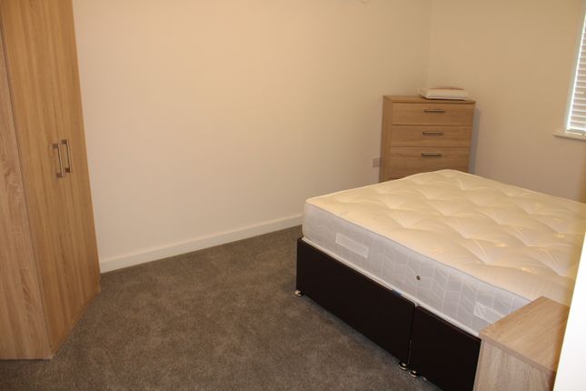 Flat 50, Southampton photo 4