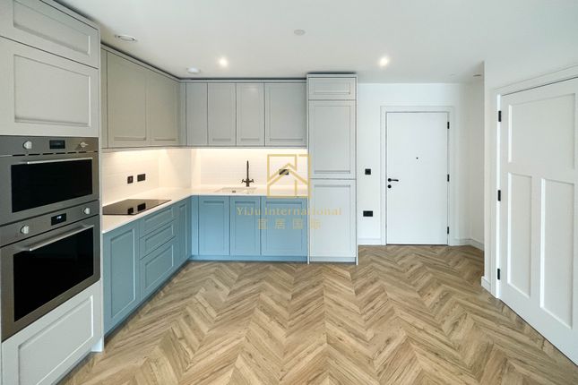 2-bed flat on Brook Street, Kingston upon Thames, £700,000