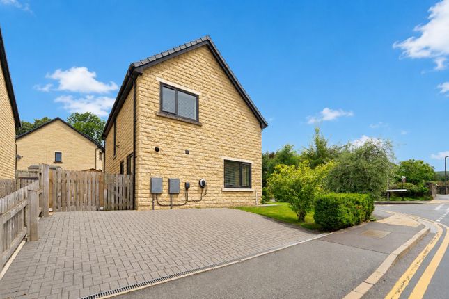 2, Buttermere Avenue, Bacup photo 3