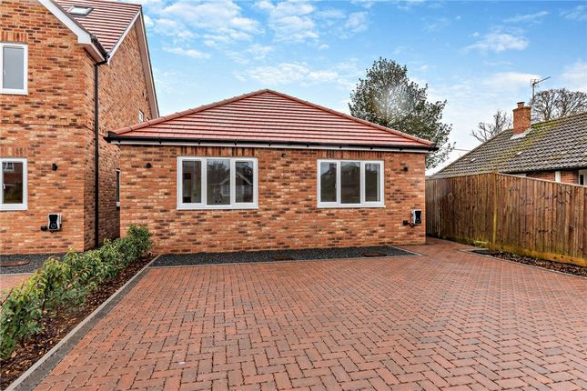 Bungalow for sale in Roundfield, Upper Bucklebury, Reading, Berkshire