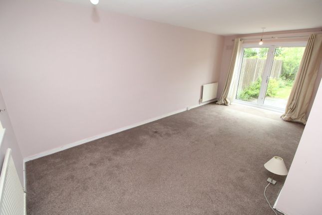 221, Sturdee Road, Leicester photo 4