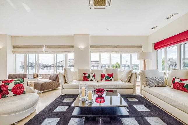 Penthouse for sale in Redwood Mansions, Kensington Green