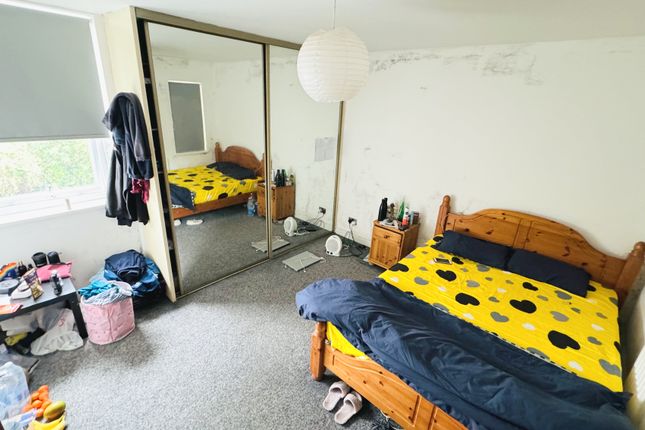 Shared accommodation to rent in Forest Road West, Nottingham