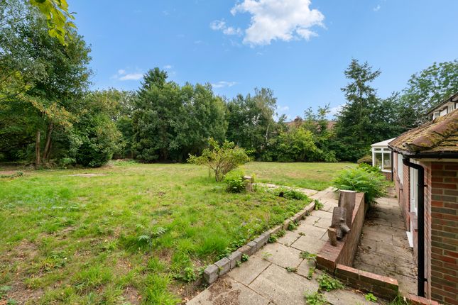 House, Stokesheath Road, Oxshott photo 4