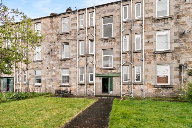 Flat for sale in Glasgow Road, Dumbarton, West Dunbartonshire