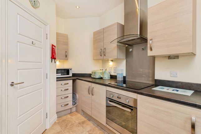 15, Seaford Sands, 17, Roundham Road, Paignton photo 3