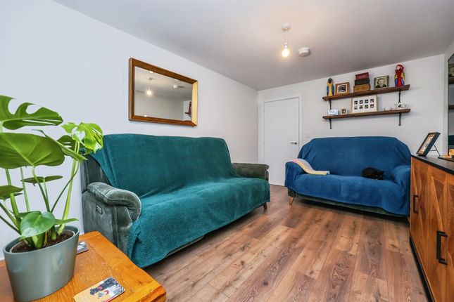 58, Bennerley Way, Nottingham photo 3