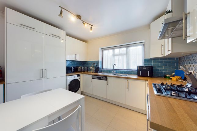 Thumbnail Terraced house to rent in Cleves Way, Ruislip