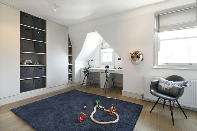 Terraced house for sale in Parsons Green Lane, Fulham, London