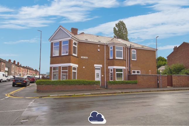 End terrace house to rent in Terry Road, Coventry