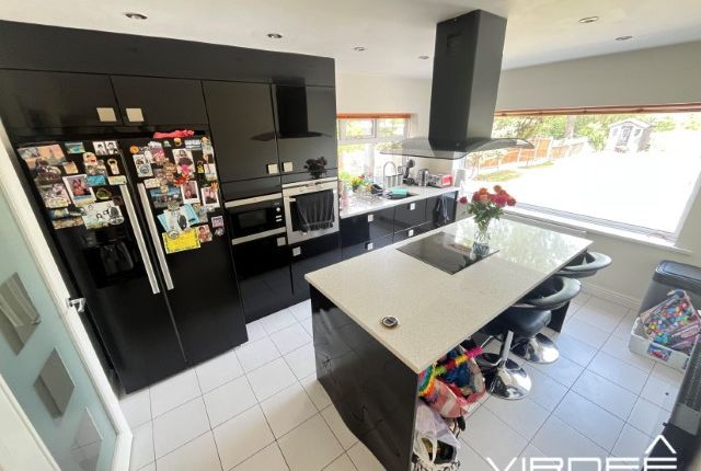 215, Sutton Road, Walsall photo 5