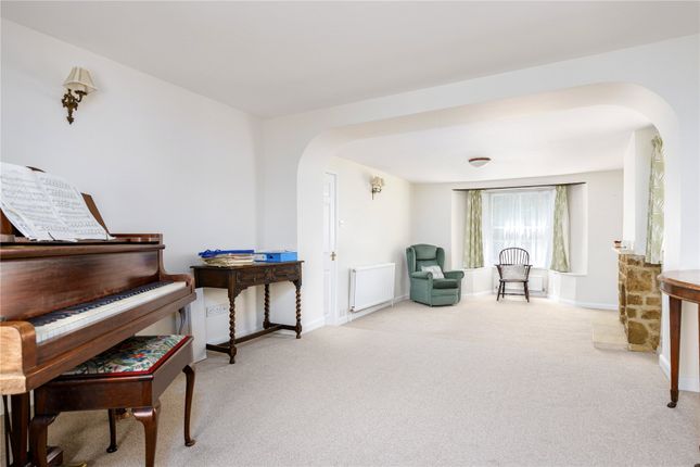 Springvale,, Heyford Road, Bicester photo 4