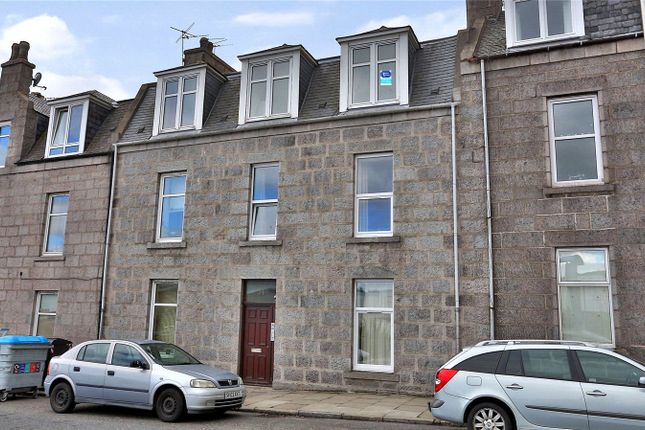 Thumbnail Flat to rent in 34 Bedford Road, Attic Floor Left, Aberdeen