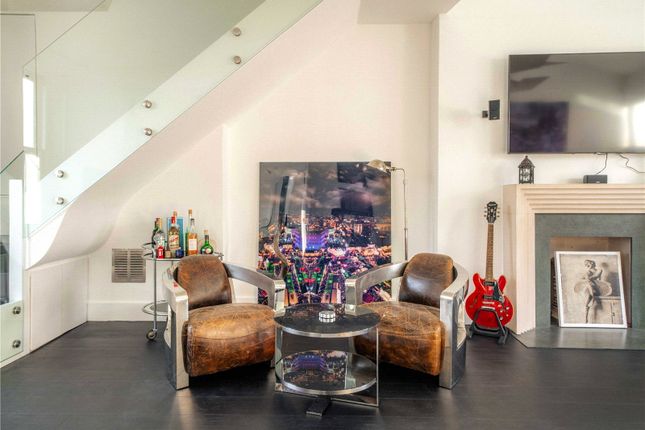 Flat D, 75, Oxford Gardens, London photo 3
