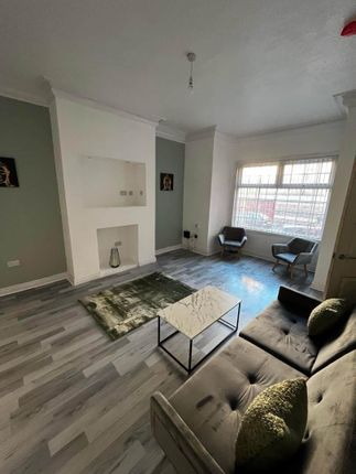 Terraced house to rent in Elford Grove, Leeds