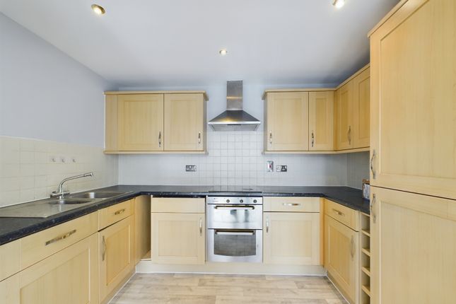 Thumbnail Flat to rent in Ridley Court, 1 Cambridge Close, East Barnet, Barnet, Hertfordshire
