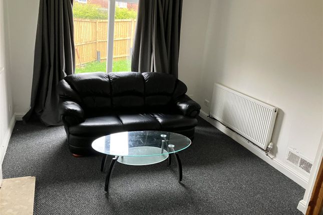 Terraced house to rent in Malvern Road, Leeds, West Yorkshire