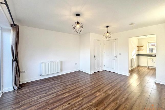 31, Paradise Drive, Beverley photo 2