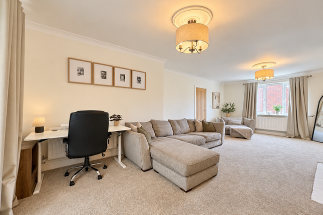 Wavertree Close, Leicester photo 4