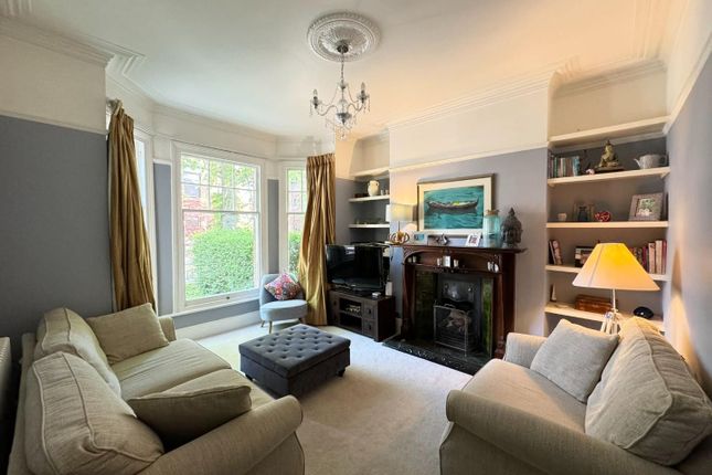 8, Maple Avenue, Chorlton photo 2