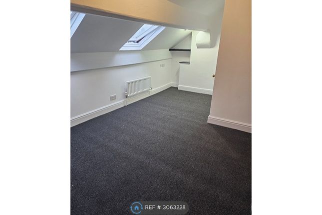 Flat, Clarendon Road, Birmingham photo 3